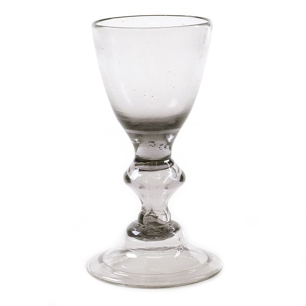 Norwegian end 18th century glass by Nøstetangen circa 1770. H: 17cm