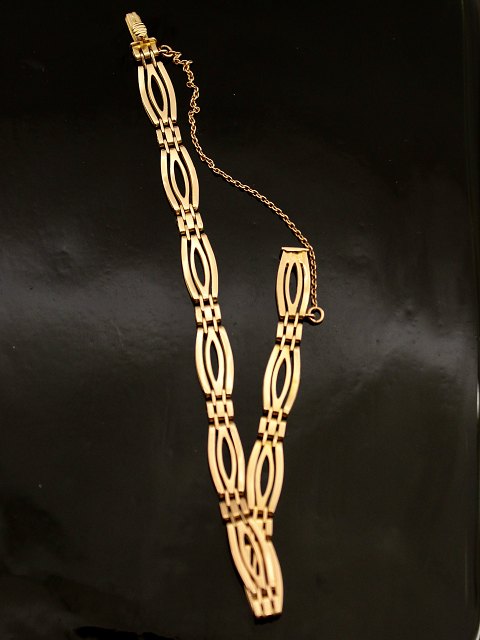 14 carat gold bracelet