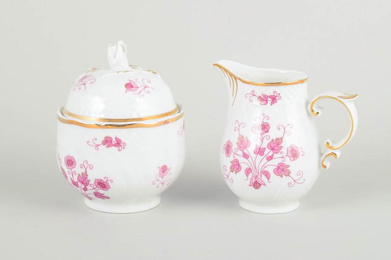 Holloháza, HungaryFlødekande og sukkerskål, midt 1900-tallet.