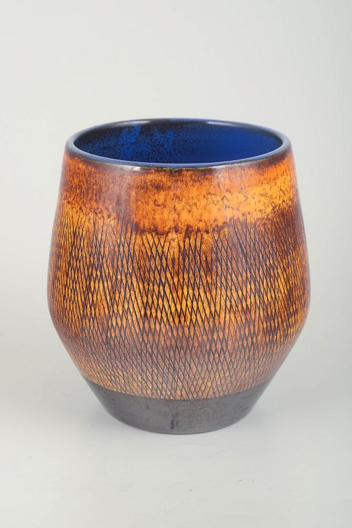 Ingrid Atterberg for Upsala-EkebyVase, 1960s.