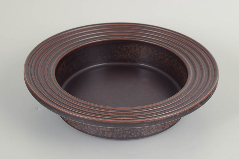 Ulla Procopé for Arabia, Ruska bowl.