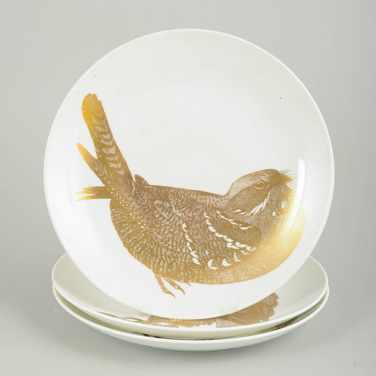 Paul Hoff for Gustavsberg, “Arter i fara”, sæt med tre tallerkener.