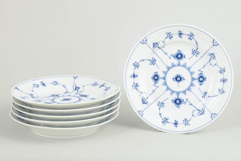 Royal Copenhagen Musselmalet Riflet sæt af seks tallerkener.