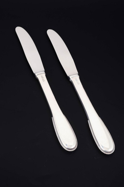 Evald Nielsen, to frokostknive. Model nummer 14.