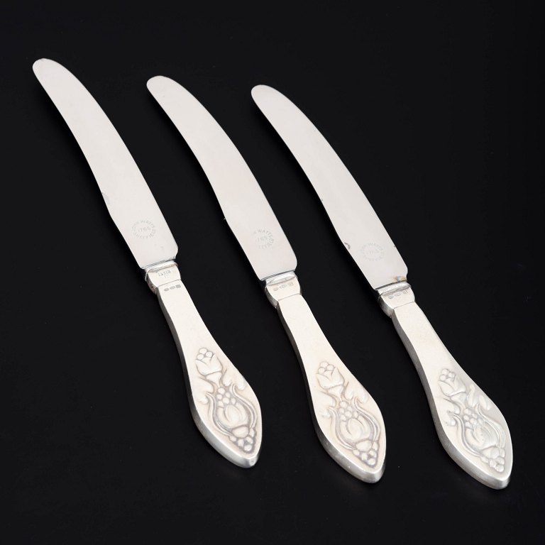 Georg Jensen, sæt af tre frugtknive, Klokke.