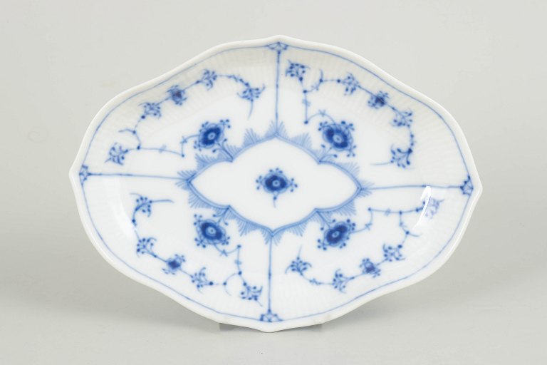 Royal Copenhagen Musselmalet Riflet, fad.