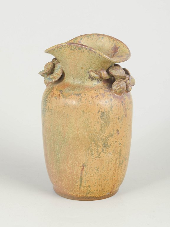 Arne Bang, vase with leaves.