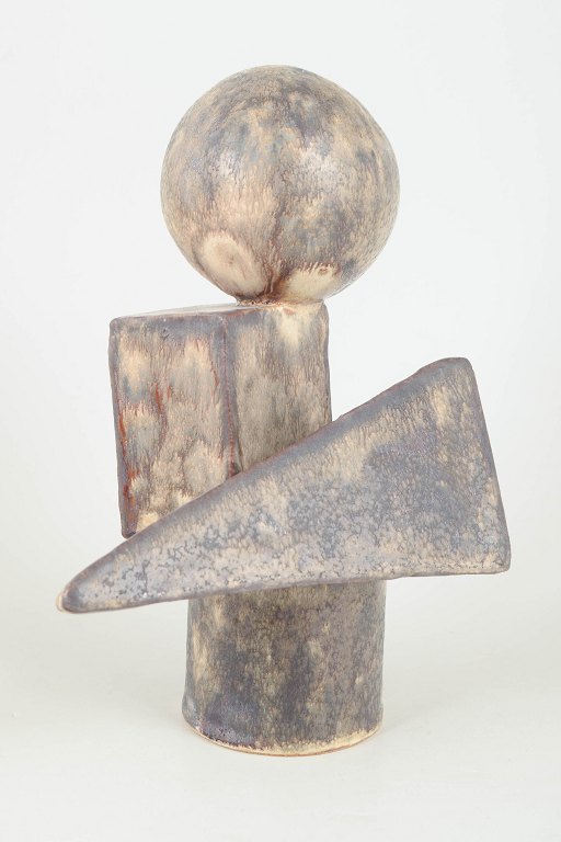 Christina Muff, Contemporary Danish ceramic artist (born 1971.Stoneware sculpture, cubistic style.