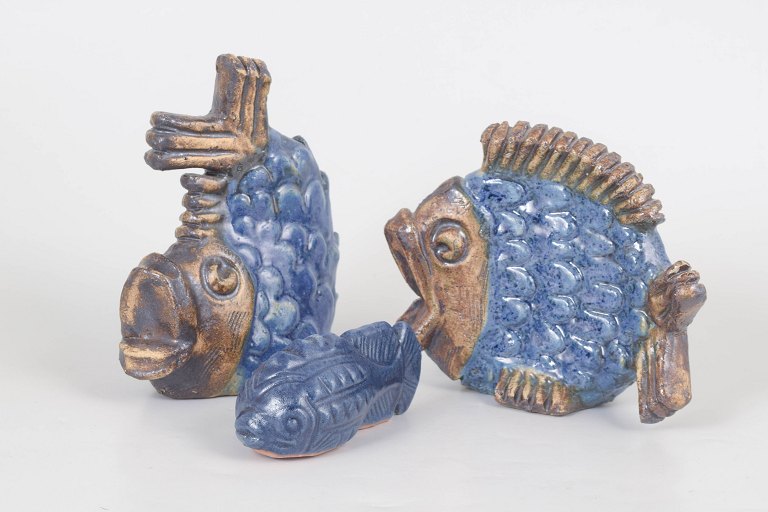 Tre fiskefigurer fra Ego Fischer, Sverige.