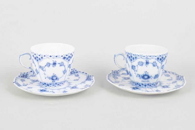 Royal Copenhagen Musselmalet Helblonde, sæt med to kaffekopper og underkopper.